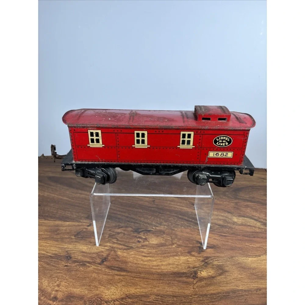 Lionel O27 Gauge Pre-War 8-Wheel Lionel RR Lines 1682‎ Red Cupola Caboose